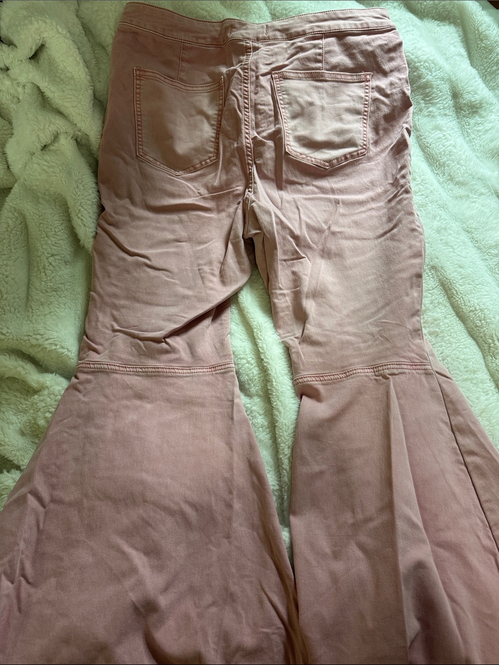 Free People High-Waist Flare Jeans in Dusty Rose - Picture 4 of 5